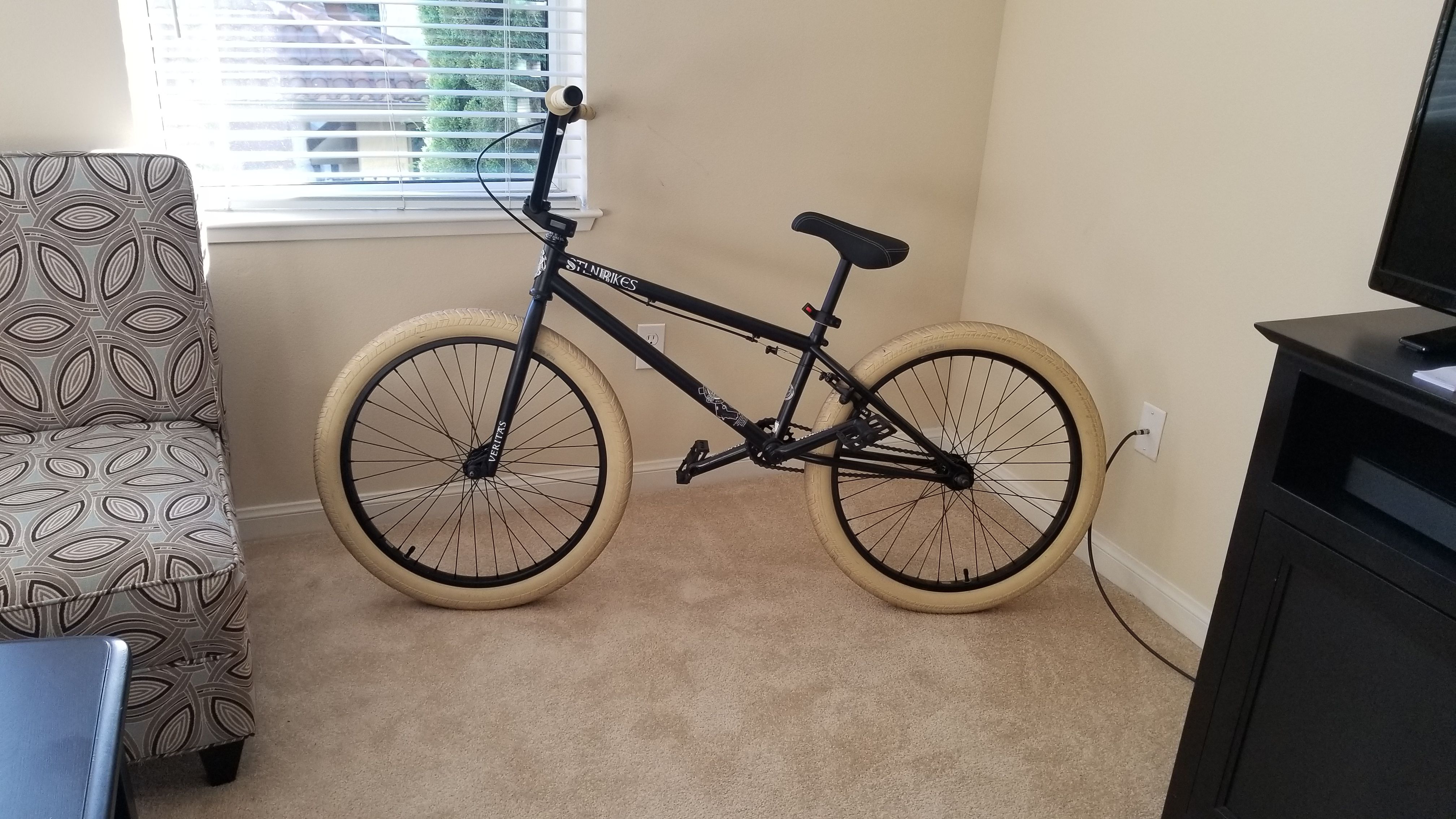 Stolen 24 top inch bmx