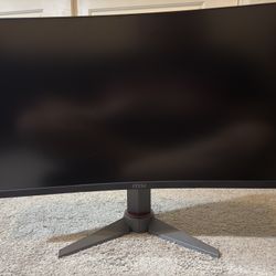 Curved Gaming monitor 