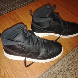 Nike Court Vision Mid