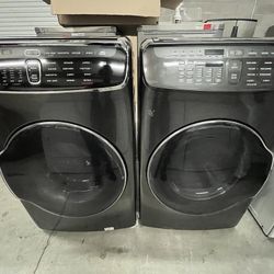 Samsung Flex Washer and Dryer Set