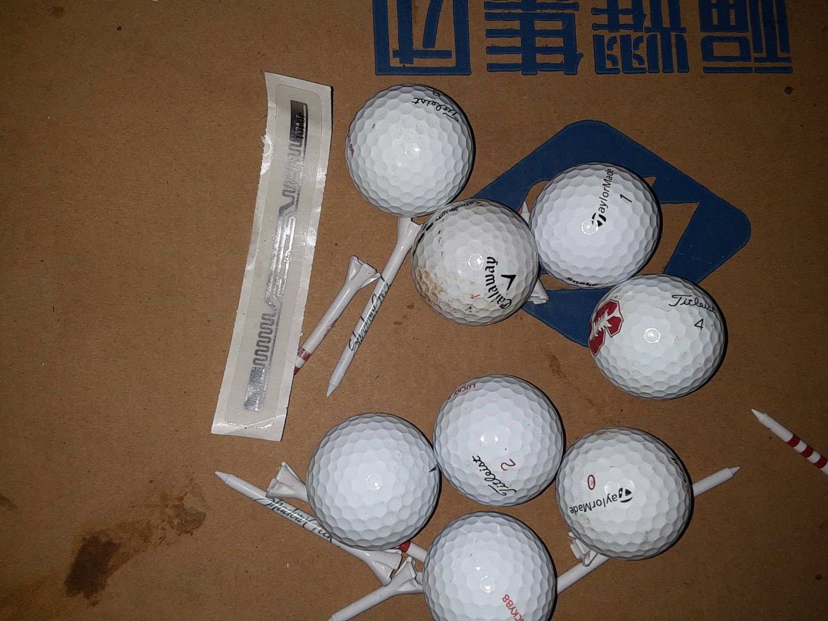 8 Golf balls