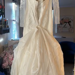  white wedding dress 