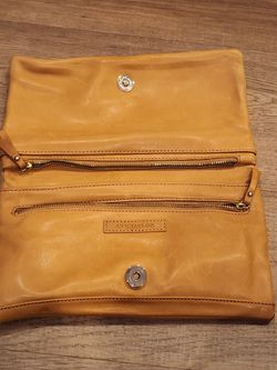 ANN TAYLOR CLUTCH/ PURSE