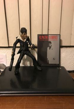 Scarface action figure / Scarface two disc anniversary edition with bonus features