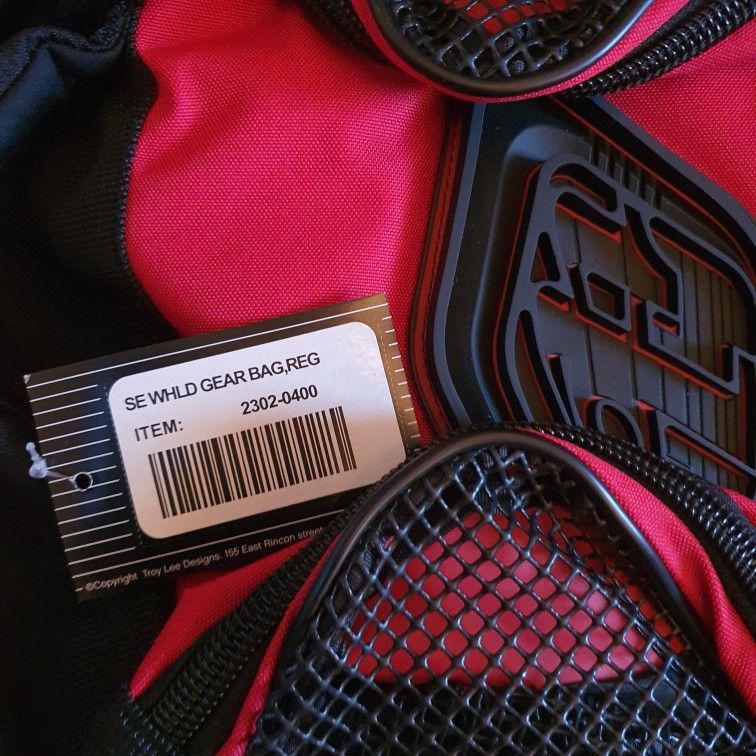 Brand NEW TLD Troy Lee Designs SE Wheeled Gear Bag