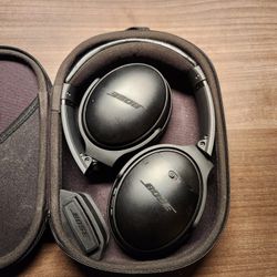 Bose QC35