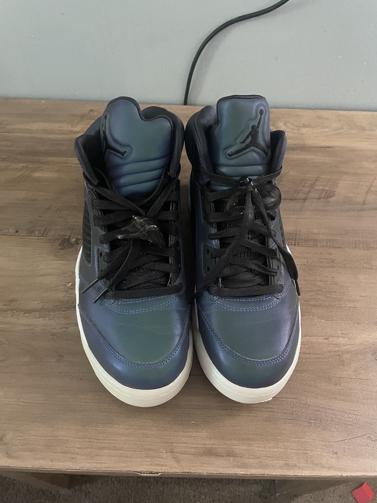 Jordan 5 Retro Oil Grey