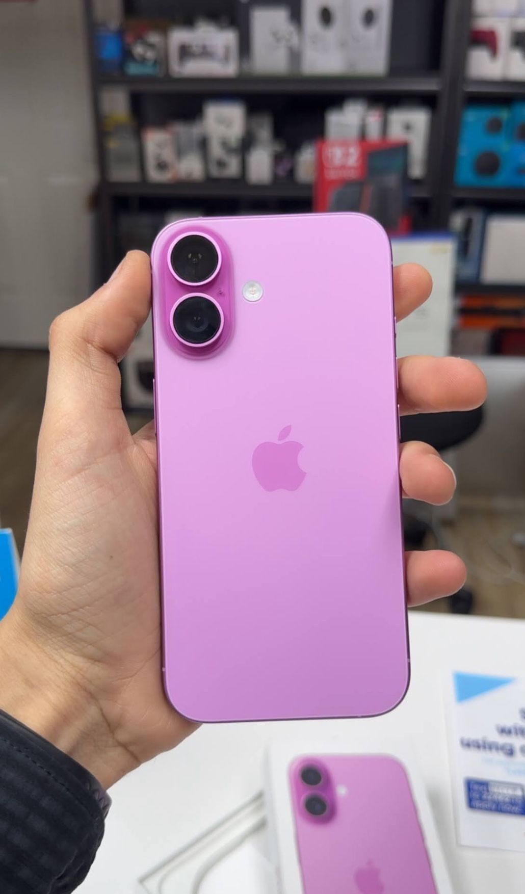 iPhone 16