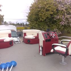 Pontoon Boat Seats: Capt. Chairs, Couches, Benches, Dinettes, Sun Decks