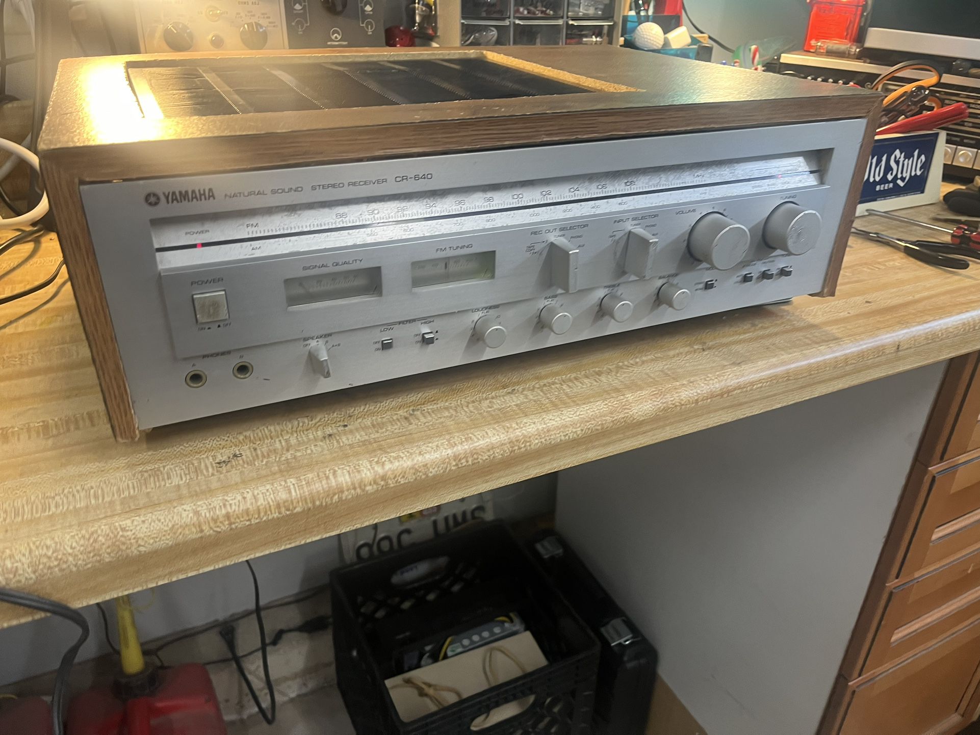 Yamaha CR-840 Natural Sound Stereo Receiver NON WORKING 