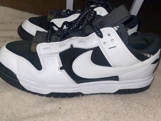 Nike Men’s Air Dunks Jumbo Sneakers