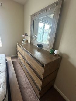 Solid wood bed set