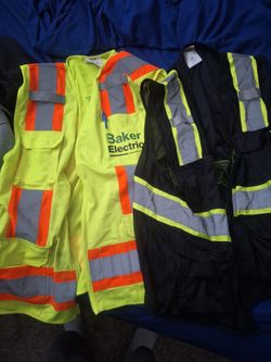 2 Construction Vests