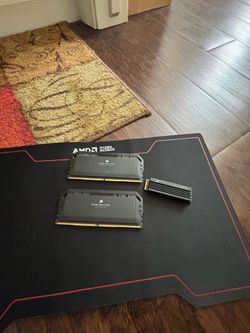 CORSAIR DOMINATOR PLATINUM RGB DDR5 RAM 32GB (2x16GB) 5600MHz With Corsair 2TB M.2 READ DESCRIPTION PICK UP ONLY NO TRADE FIRM ON PRICE 💲550 FOR All?