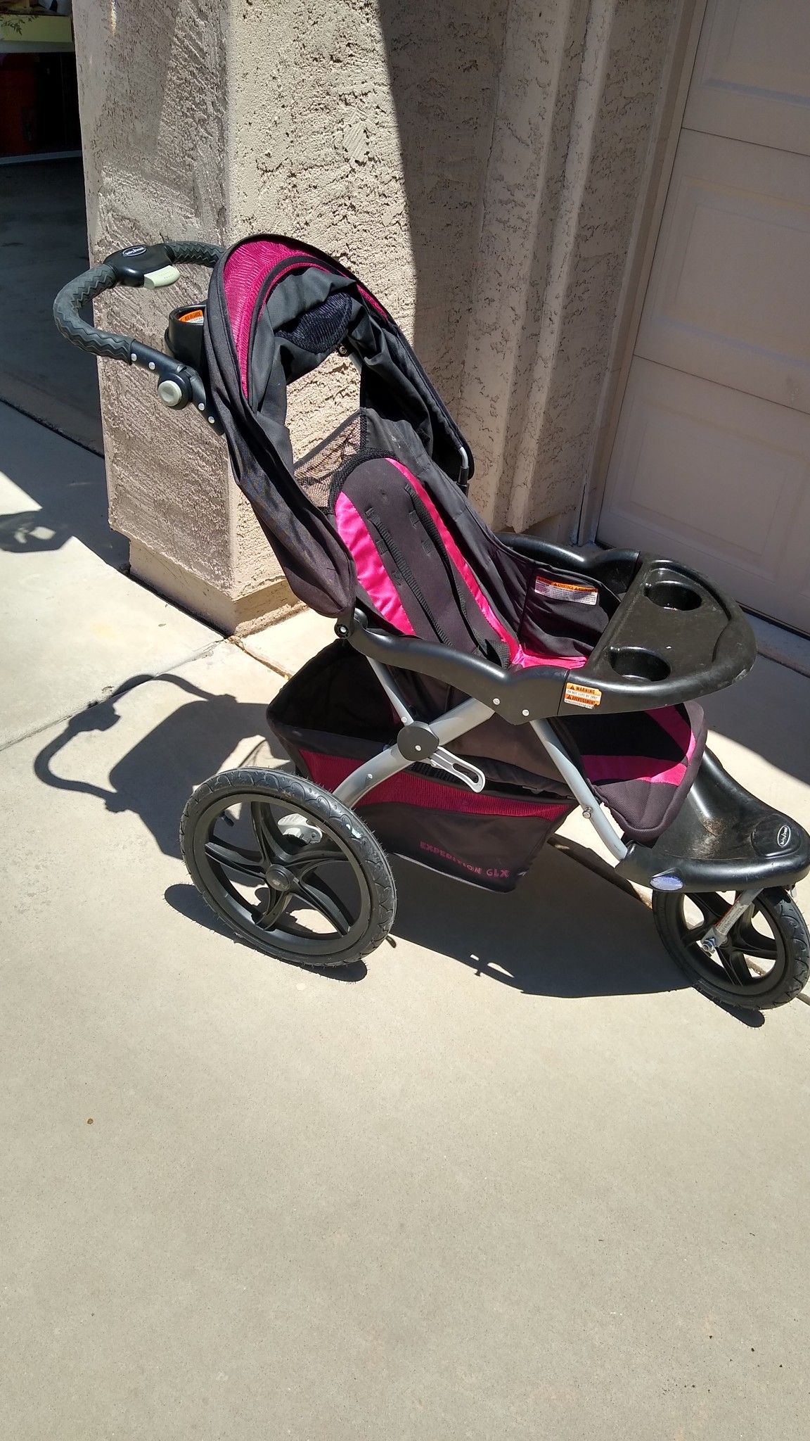 Baby trend infant and toddler jogging stroller