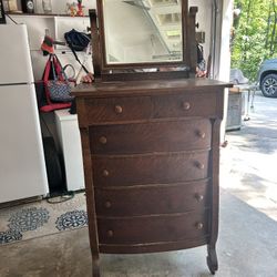 Vintage Dresser / Vanity