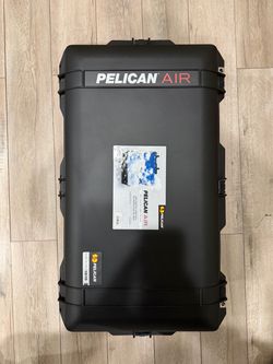 NEW! Pelican Air 1615 with Trekpak Dividers Pelican Case