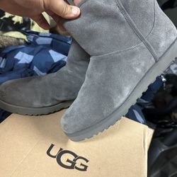 Uggs Boots 