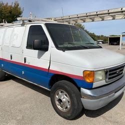 2006 Ford E-350