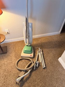 Vintage 1950’s or 60’s Hoover vacuum