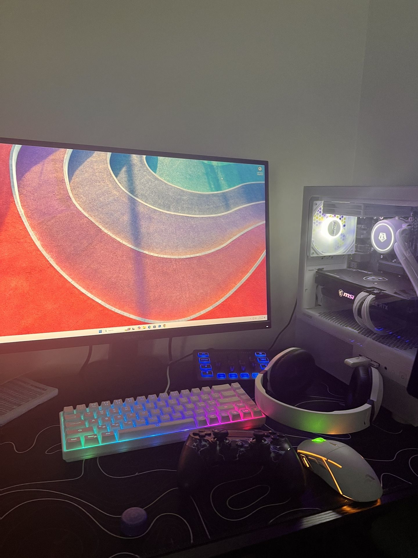 27” Gigabyte Gaming Monitor 240hz