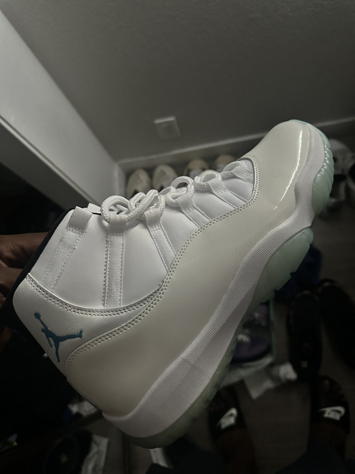 Jordan 11 Legend Blue Size 13