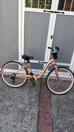 26-Inch Bicycle – Excellent Condition