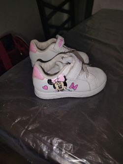 Toddler Minnie Shoes Size 7