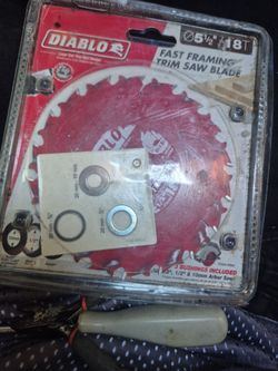 Fast trim saw blade