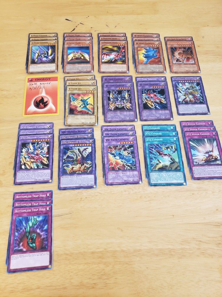 Yugioh VWXYZ Deck Core 40 Cards