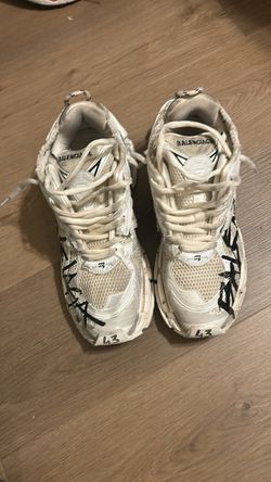 Balenciaga Runner Sneakers White Size 43