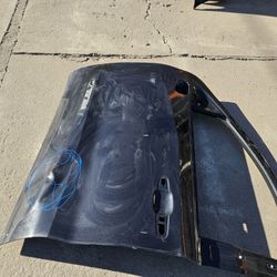 Gmc Sierra  1500 Driver  Front Door Oem  19 To 26