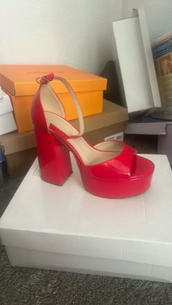 Red pumps