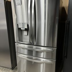 LG 30cu.ft 4-door French Door Refrigerator - 🔥NEW INVENTORY🔥
