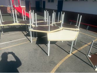 Tables /Desks
