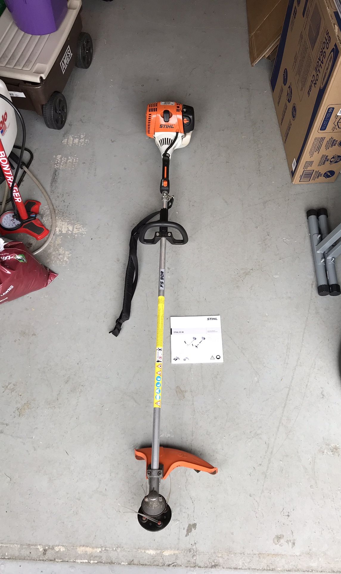 Stihl FS 90R Gas Trimmer, Weedwacker, Brush Cutter, Weedeater