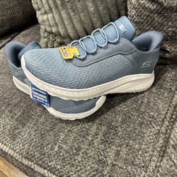Skechers Slip-ins: BOBS Sport Squad Chaos
