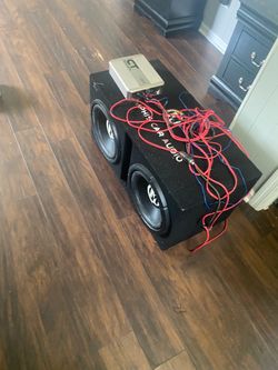 2 Memphis 10’s with amp