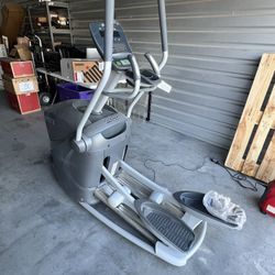 Elliptical Trainer Machine