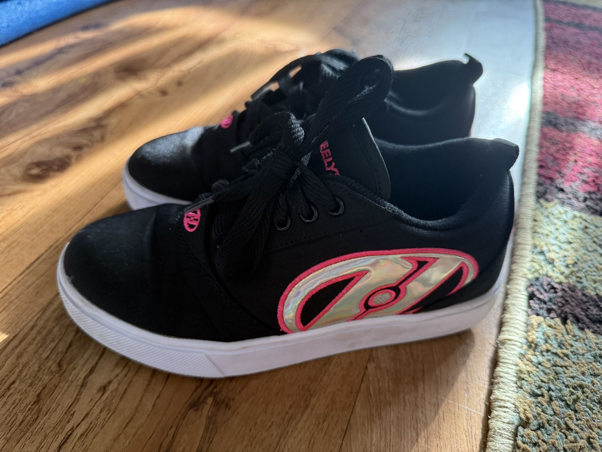 Big Kids Unisex Heelys Wheeled Shoe
