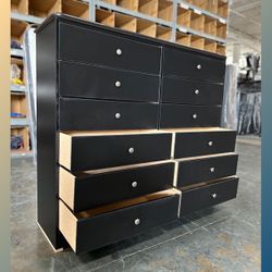 12 drawers dresser / Twelve drawers dresser