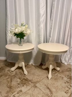 Antique white foot claw side table set