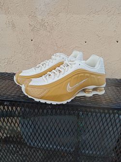 Nike Shox 2 U.S. mens size 8.5 brand new never worn