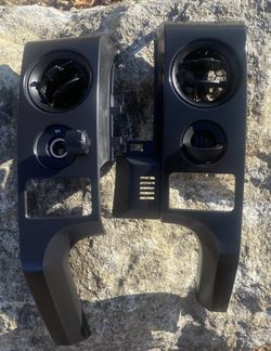 2009-2014 F150 Front Dash Panel Vent Trim Cover 