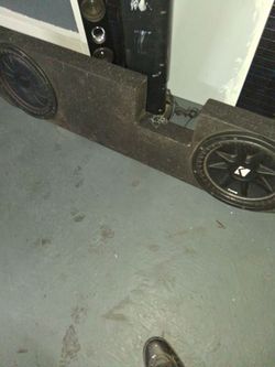 Kicker 12inch speakers with box