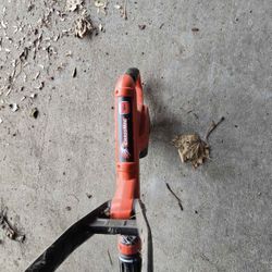 Black & Decker Grasshog 18 string trimmer 