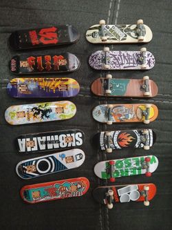 Oldskool 2000s techdecks
