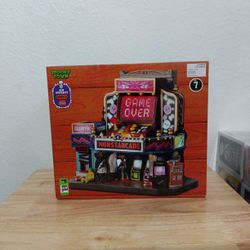 MIB Spooky Town Monstarcade Lemax Halloween Town Village Set Michael's Holiday 
