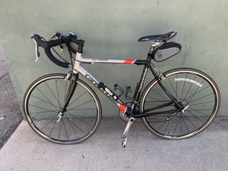 Cannondale Road Bike