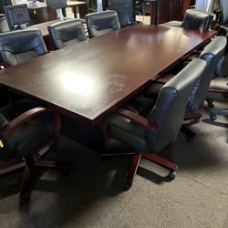 Conference Chair With Matching Chairs